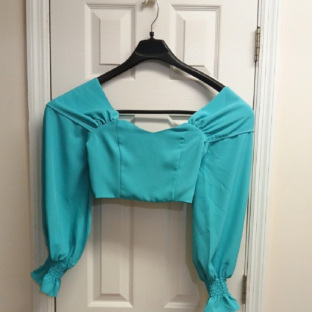 FASHION NOVA Elegant Teal Off-Shoulder Women's Cropped Top Size M